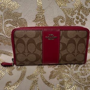 Coach wallet